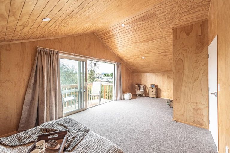 Photo of property in 23 Boyd Avenue, Mangere Bridge, Auckland, 2022