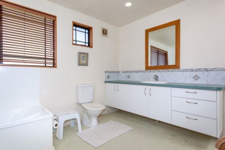 Photo of property in 161a Mayfair Avenue, Whangamata, 3620