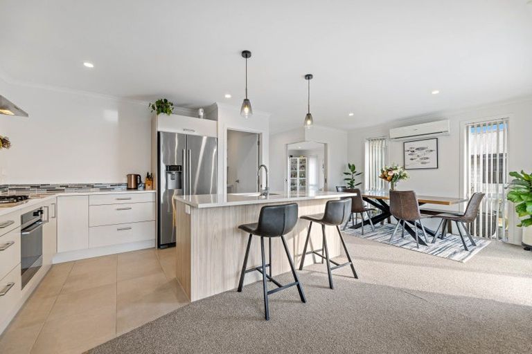 Photo of property in 10 Kara Place, Wharewaka, Taupo, 3330