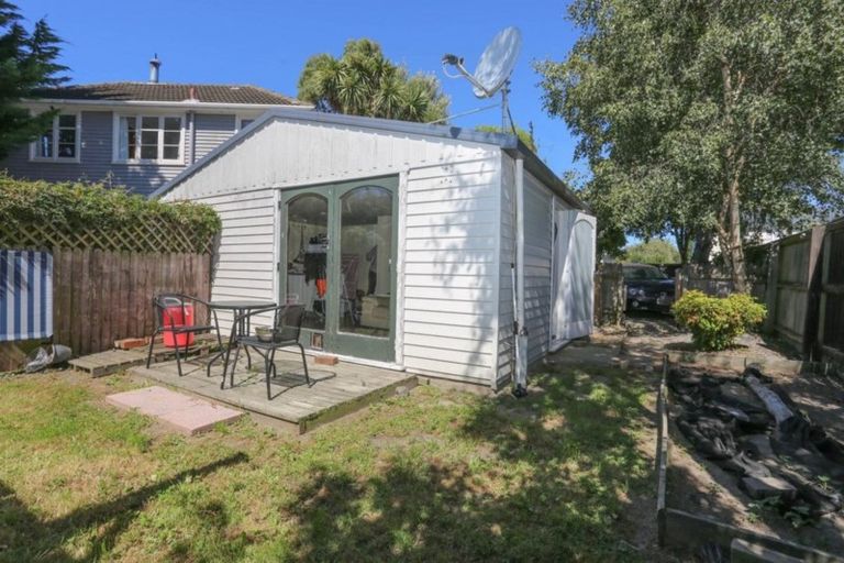 Photo of property in 13 Rowcliffe Crescent, Avonside, Christchurch, 8061