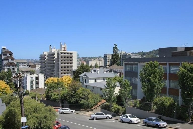 Photo of property in 105 Clyde Street, North Dunedin, Dunedin, 9016