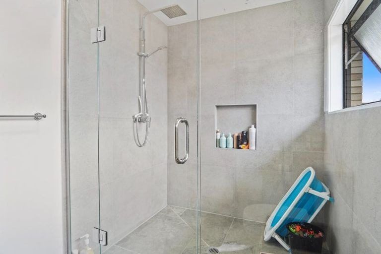 Photo of property in 1/24 Prictor Street, Papakura, 2110