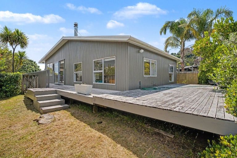 Photo of property in 221 Tangiora Avenue, Whangapoua, Coromandel, 3582