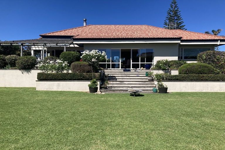 Photo of property in 303 Oceanbeach Road, Mount Maunganui, 3116