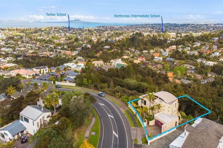 Photo of property in 77 Fitzwilliam Drive, Torbay, Auckland, 0630