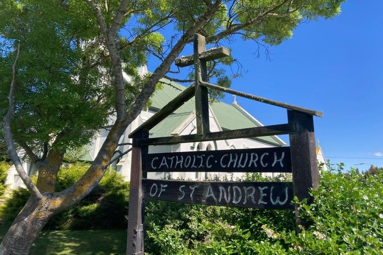 Photo of property in 24 Thackeray Street, Saint Andrews, 7988