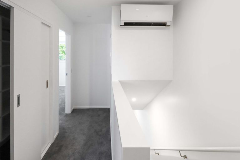 Photo of property in 1/4 Collingwood Street, The Wood, Nelson, 7010