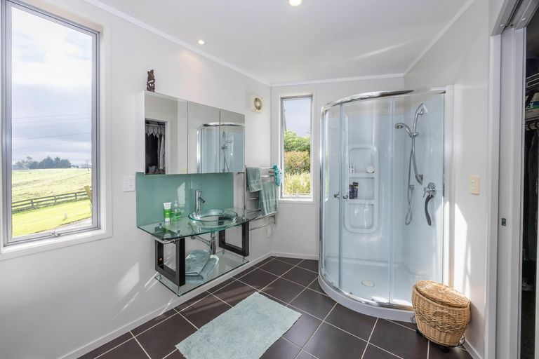 Photo of property in 70 Hillside Heights Road, Huntly, 3771