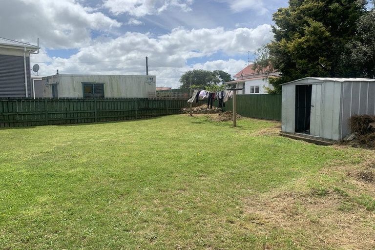 Photo of property in 50 Raglan Street, Lansdowne, Masterton, 5810