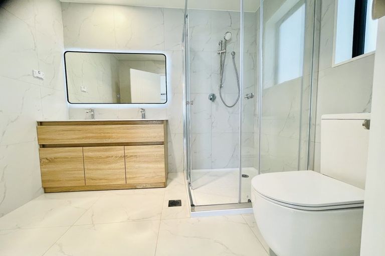 Photo of property in 20 Rorotu Avenue, Karaka, Papakura, 2113