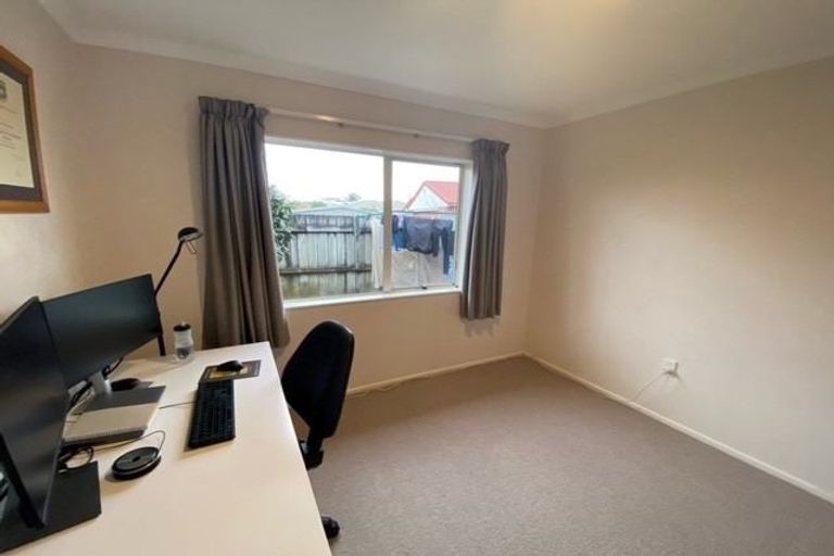 Photo of property in 11 Denny Hulme Drive, Mount Maunganui, 3116