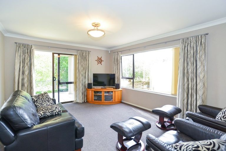 Photo of property in 98 Lane Road, Havelock North, 4130