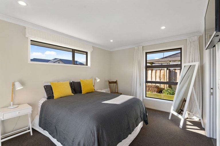 Photo of property in 32 Parklea Avenue, Halswell, Christchurch, 8025