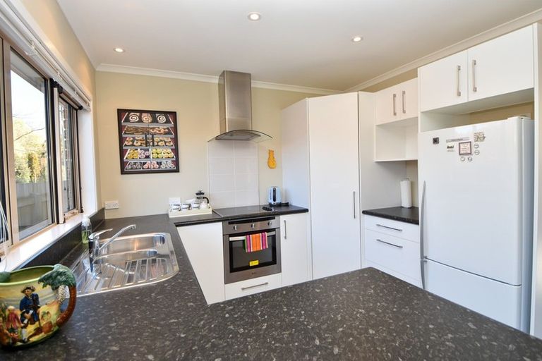 Photo of property in 5 Hilton Road, Carterton, 5713