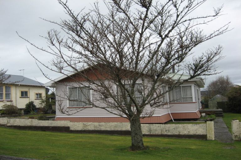 Photo of property in 16 Carroll Street, Runanga, 7803