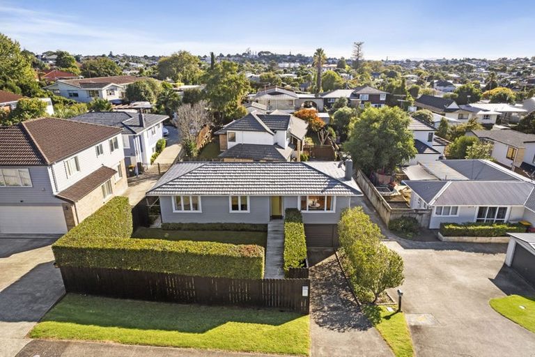 Photo of property in 115 Union Road, Howick, Auckland, 2014