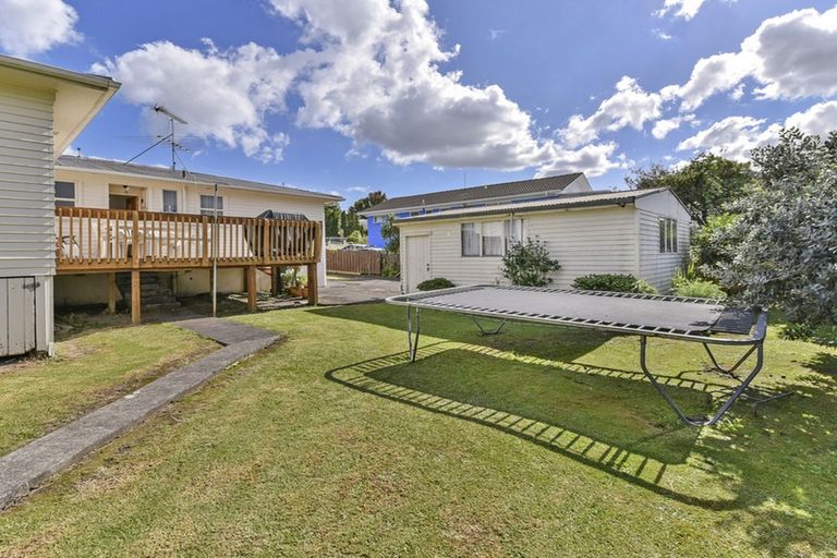 Photo of property in 7 Valencia Place, Manurewa, Auckland, 2102