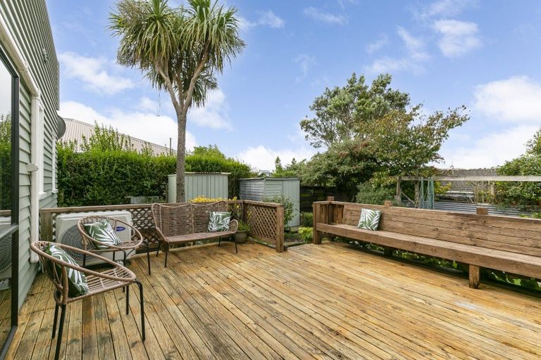 Photo of property in 5 Morgan Street, Johnsonville, Wellington, 6037