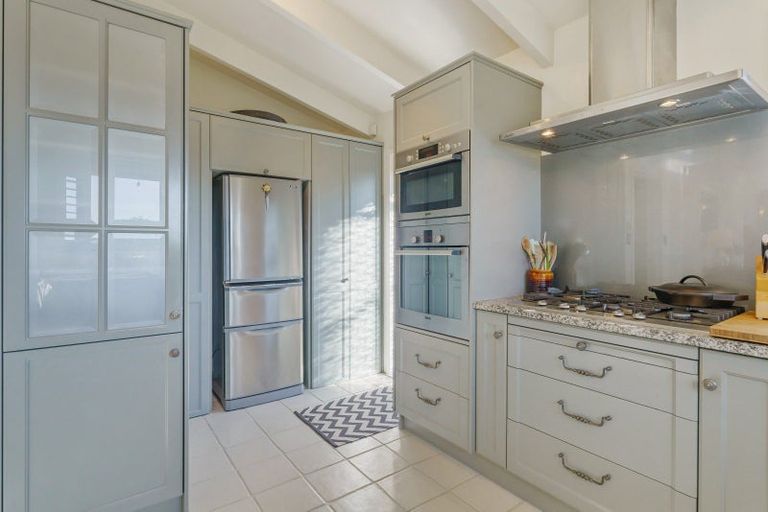 Photo of property in 735 Acacia Bay Road, Acacia Bay, Taupo, 3330