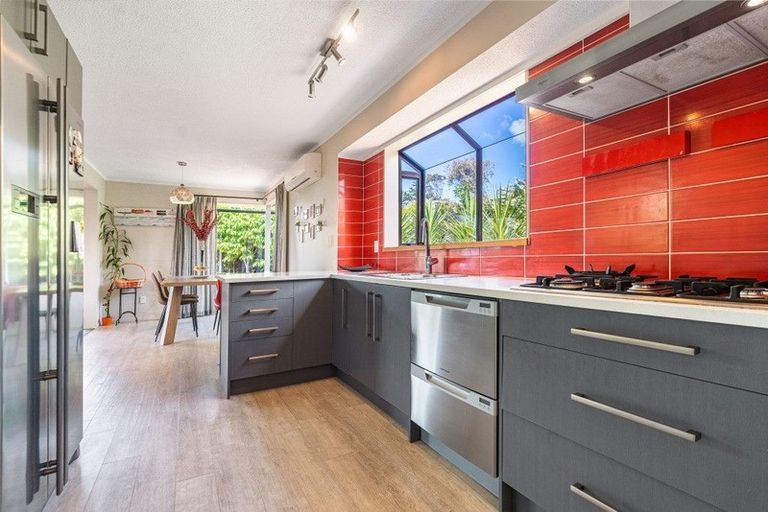 Photo of property in 92 Alton Avenue, Hillcrest, Auckland, 0627