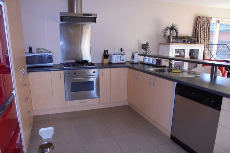 Photo of property in 8 Bibiana Street, Aidanfield, Christchurch, 8025