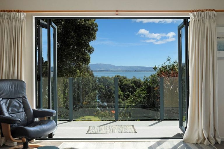 Photo of property in 60 Hamurana Road, Omokoroa, 3114