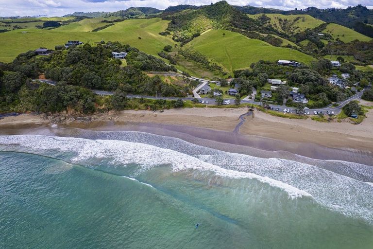 Photo of property in 1305c Matapouri Road, Matapouri, Whangarei, 0173