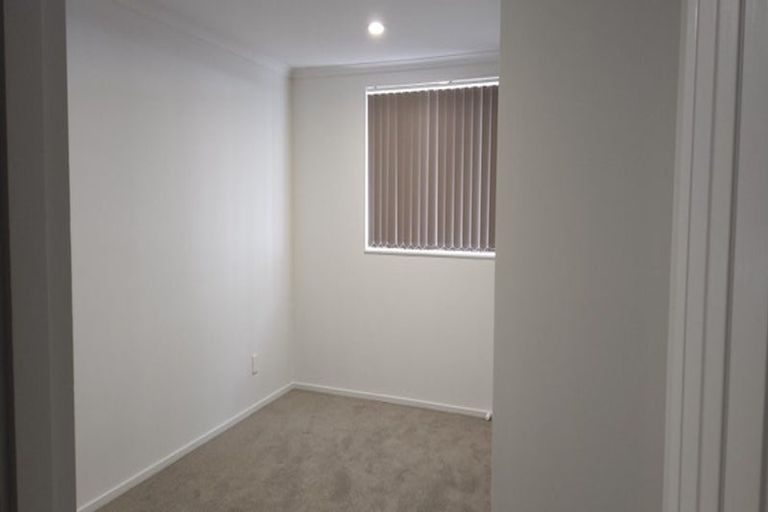 Photo of property in 8 Nykki Place, Papakura, 2110