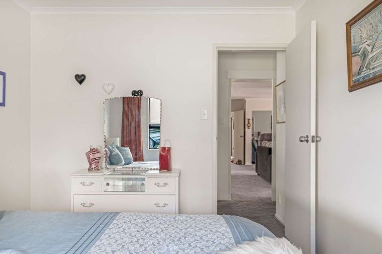 Photo of property in 24 Sunvale Crescent, Whataupoko, Gisborne, 4010