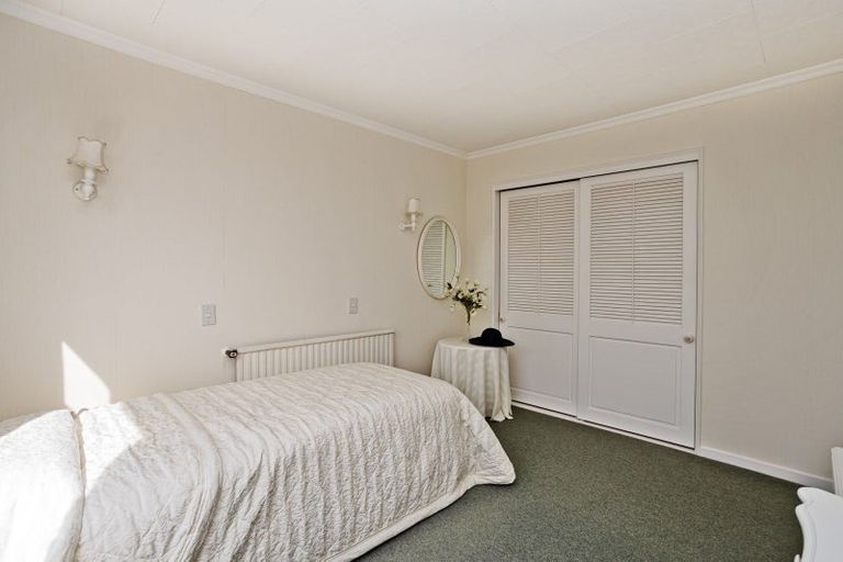 Photo of property in 16 Moana Street, Rosedale, Invercargill, 9810