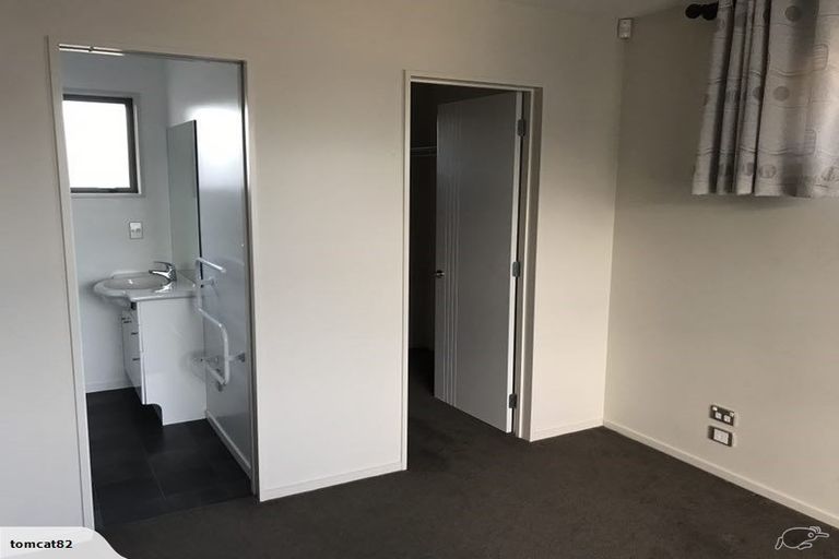 Photo of property in 16 Somerville Crescent, Aidanfield, Christchurch, 8025