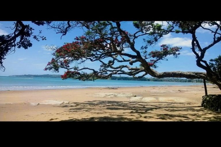 Photo of property in 4 Springtime Crescent, Stanmore Bay, Whangaparaoa, 0932