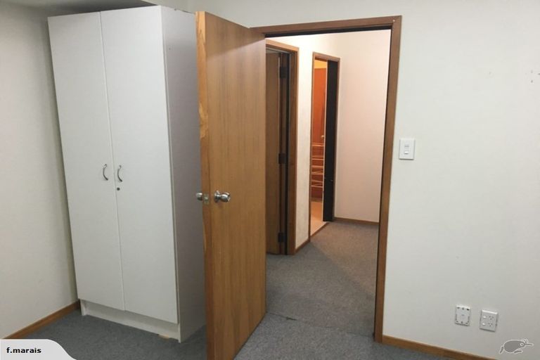 Photo of property in 17 Robbies Road, Shelly Park, Auckland, 2014