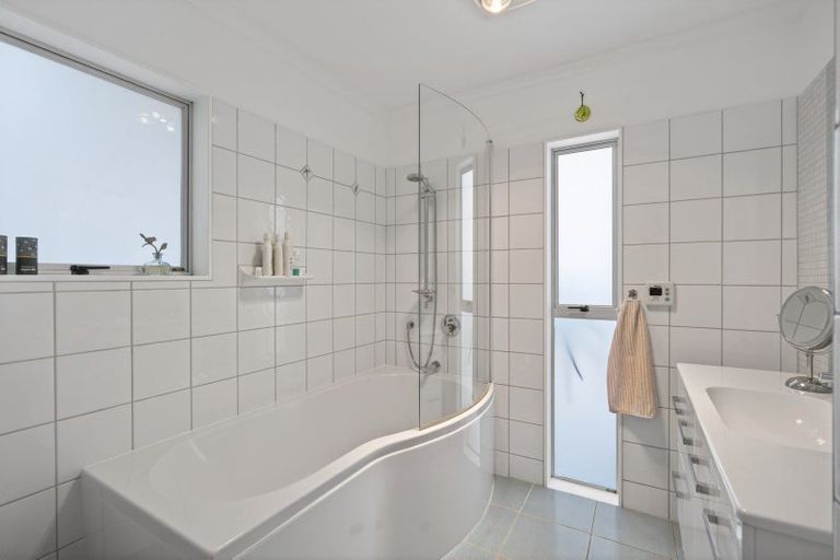 Photo of property in 53 Mount Street, Nelson South, Nelson, 7010