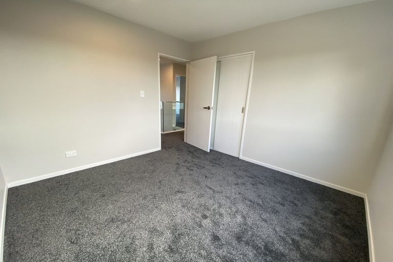 Photo of property in 3e Westall Road, New Lynn, Auckland, 0600