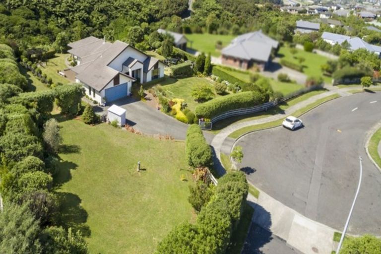 Photo of property in 14 Grace Nicholls Grove, Riverstone Terraces, Upper Hutt, 5018