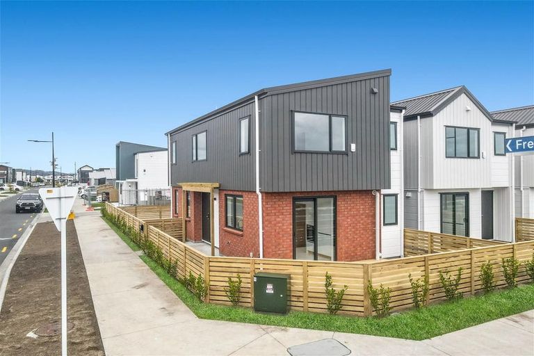 Photo of property in 36 Corporal Street, Papakura, 2110
