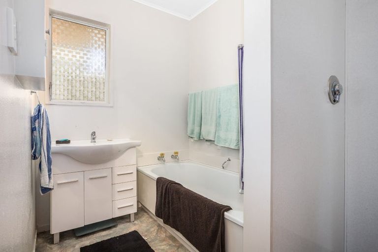 Photo of property in 35 Power Street, Levin, 5510