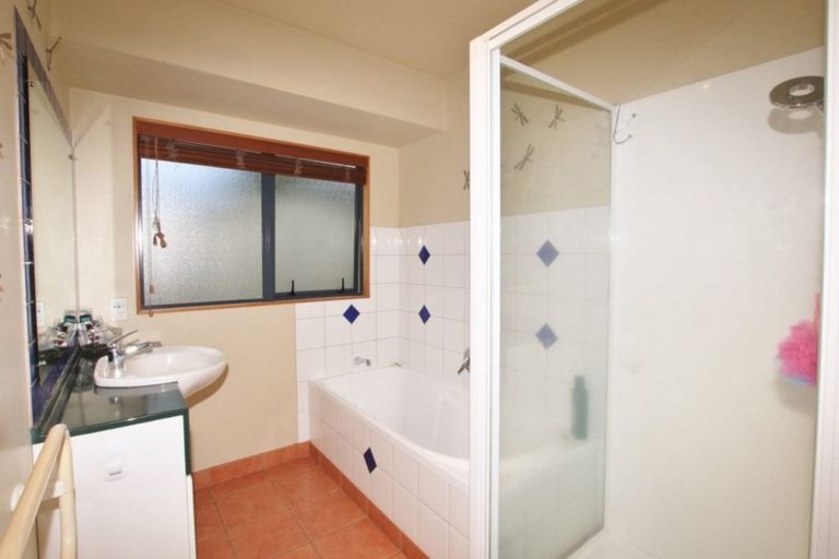 Photo of property in 21 Starlight Cove, Hobsonville, Auckland, 0618