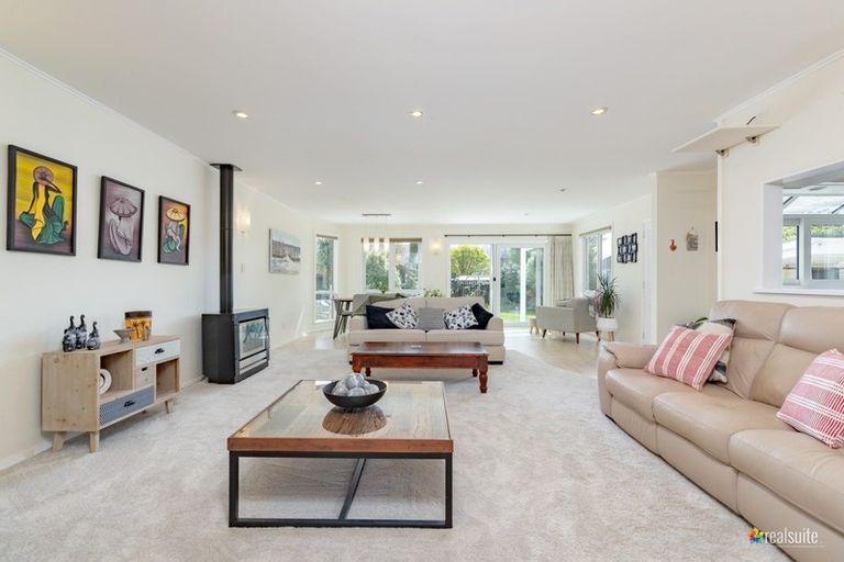 Photo of property in 34 Thackeray Street, Trentham, Upper Hutt, 5018