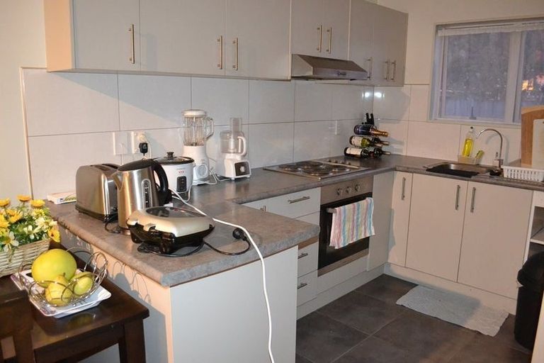 Photo of property in 382 Bucklands Beach Road, Bucklands Beach, Auckland, 2012