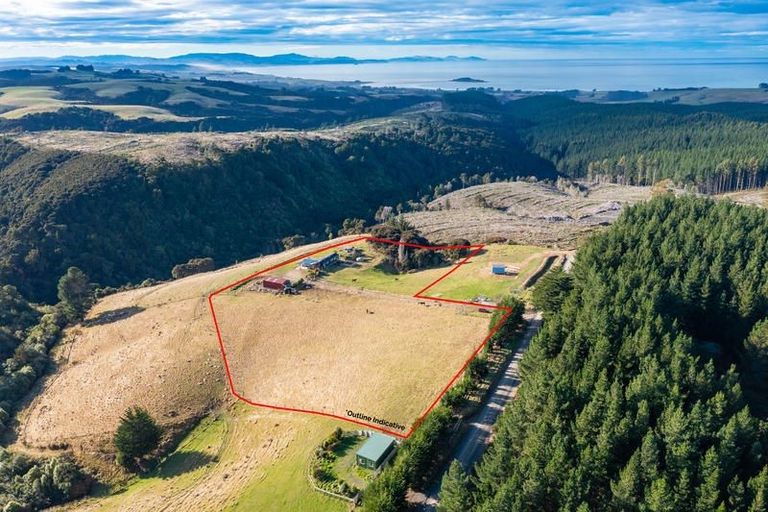 Photo of property in 326 Taieri Beach Road, Taieri Beach, Taieri Mouth, 9091