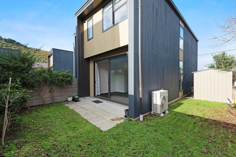 Photo of property in 5/20 Trent Street, Island Bay, Wellington, 6023
