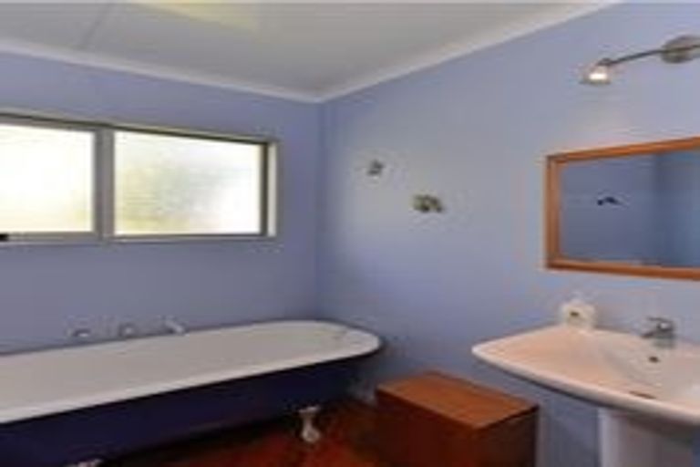 Photo of property in 108 Arapiki Road, Stoke, Nelson, 7011