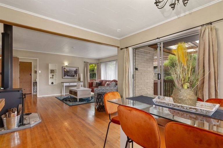 Photo of property in 16 Wallingford Place, Hillcrest, Rotorua, 3015
