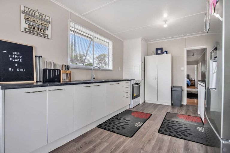 Photo of property in 179 Hakanoa Street, Huntly, 3700