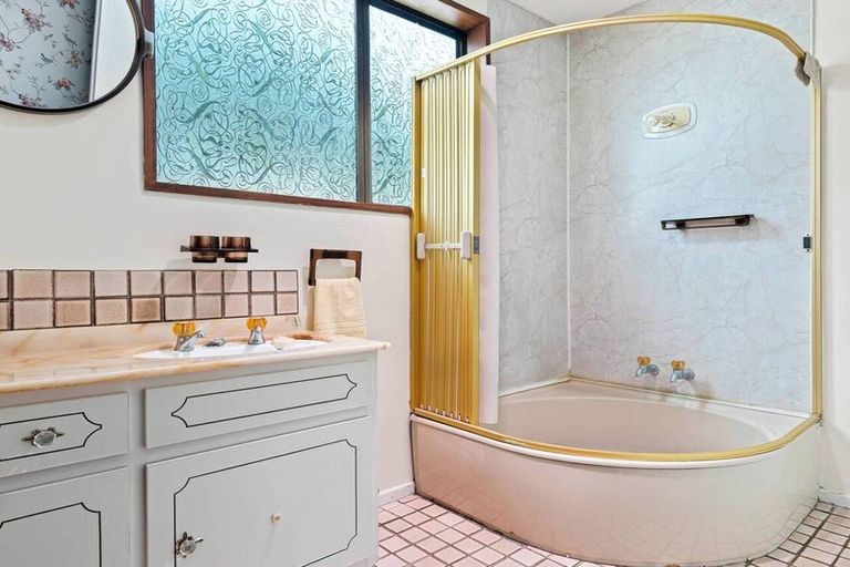 Photo of property in 156 Pages Road, Wainoni, Christchurch, 8061