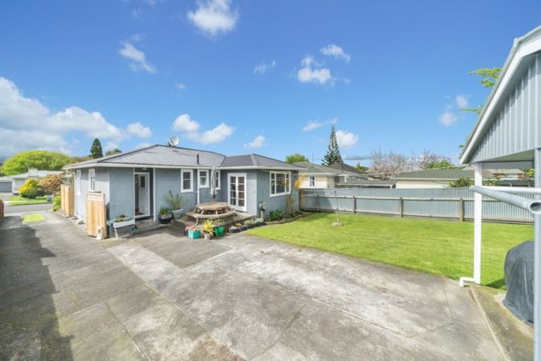 Photo of property in 29 Galway Avenue, Hokowhitu, Palmerston North, 4410