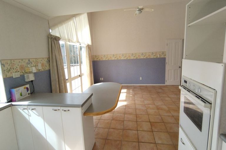 Photo of property in 71 Point View Drive, East Tamaki Heights, Auckland, 2016