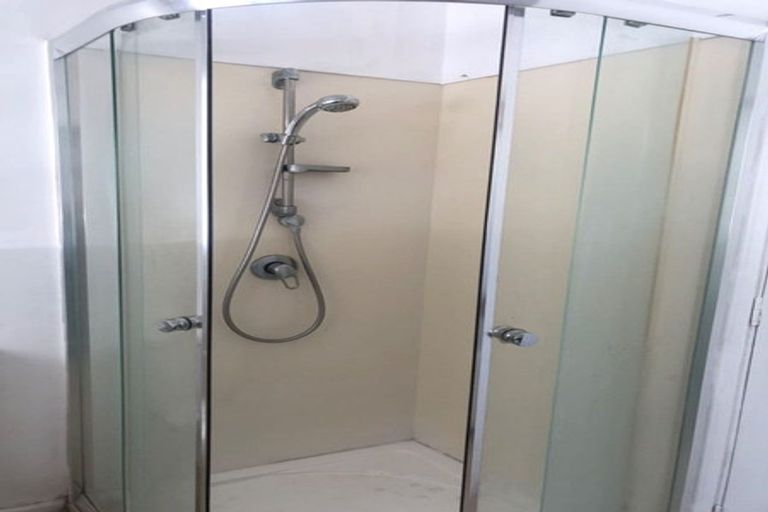 Photo of property in 15 Haslett Place, Upper Riccarton, Christchurch, 8041